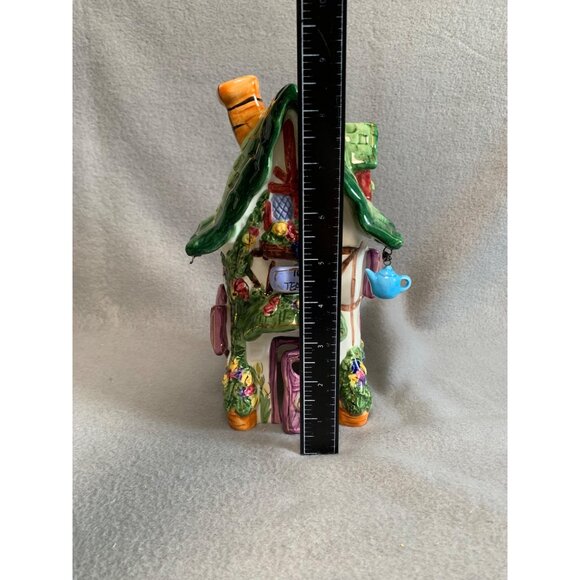 Cobblestone Village Tudor Tea Room Candle Holder Ceramic House with Green Roof - Picture 7 of 15